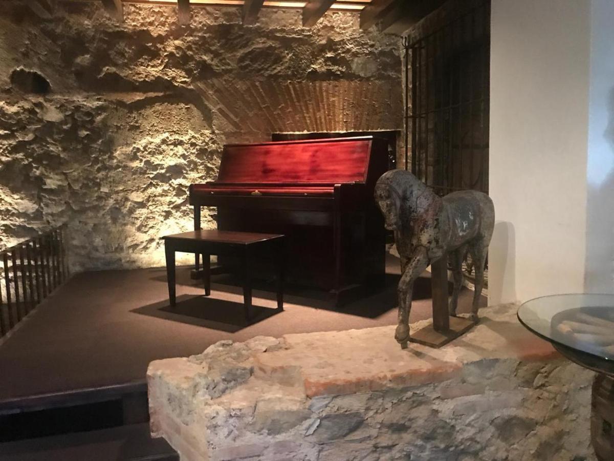 Hotel Museo Spa Casa Santo Domingo Antigua Ngoại thất bức ảnh The organ at the entrance of the cave